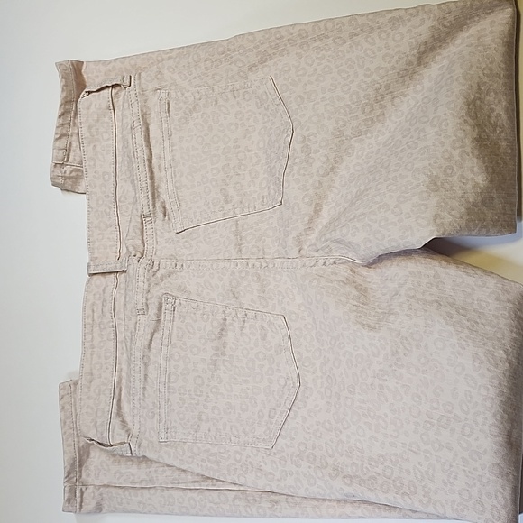 Popsugar Light Pink Leopard Print  Jeans size 10 - Picture 6 of 8